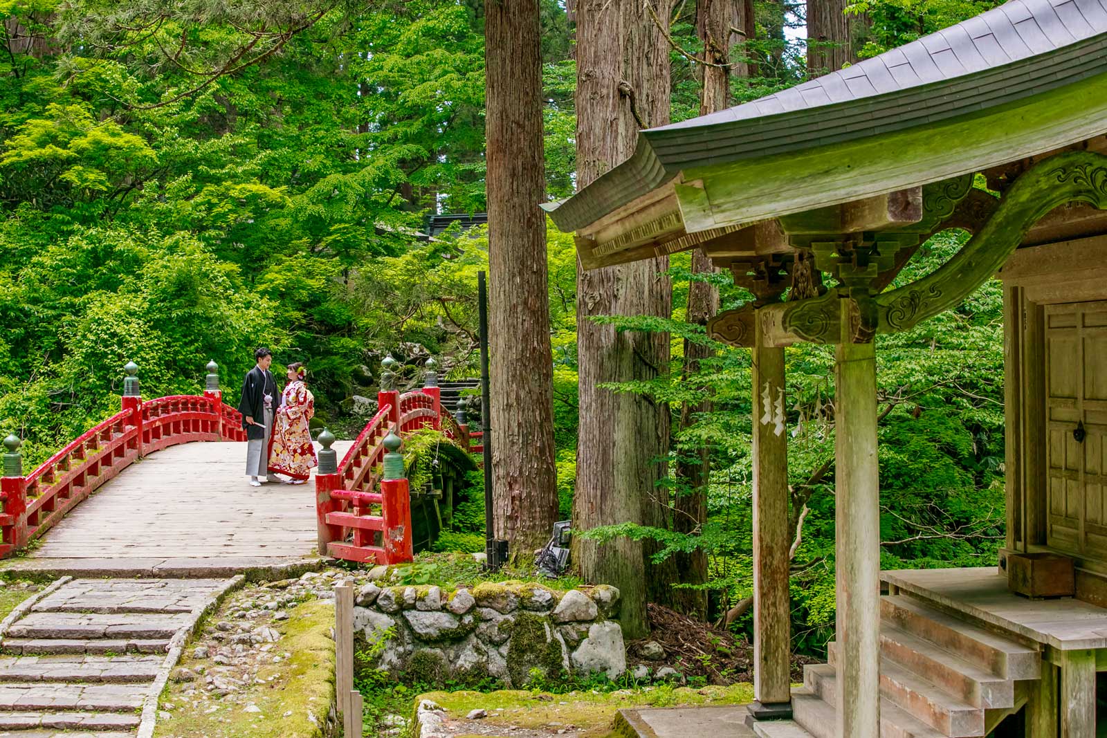 Dewa Sanzan Shrine