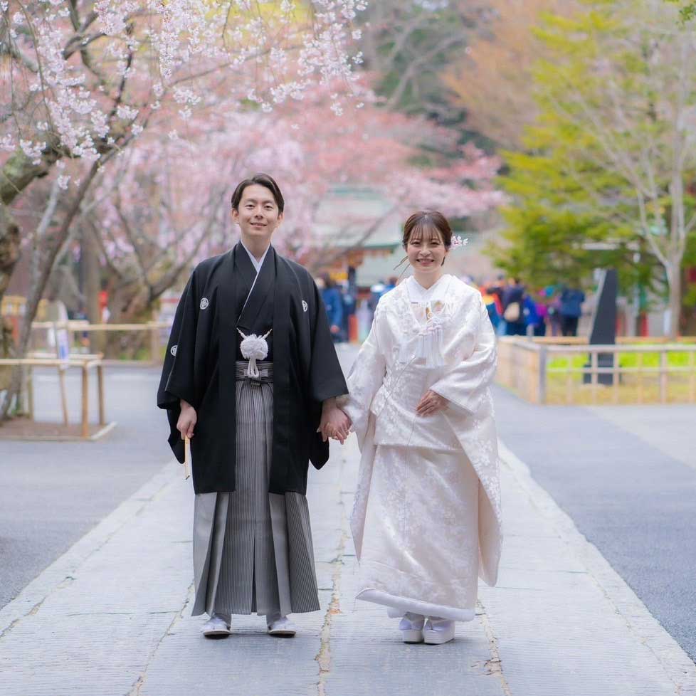 鹽灶神社新娘和新郎